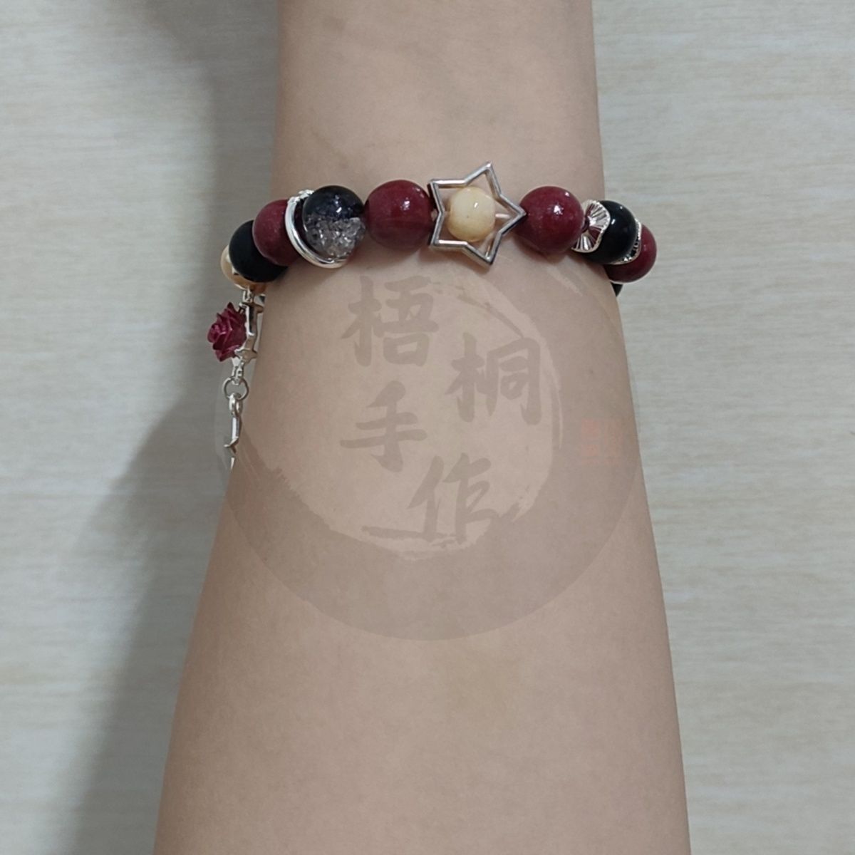 Gelang Anime The Freak Circus  - Anime Cosplay Cute ulasan dan harga